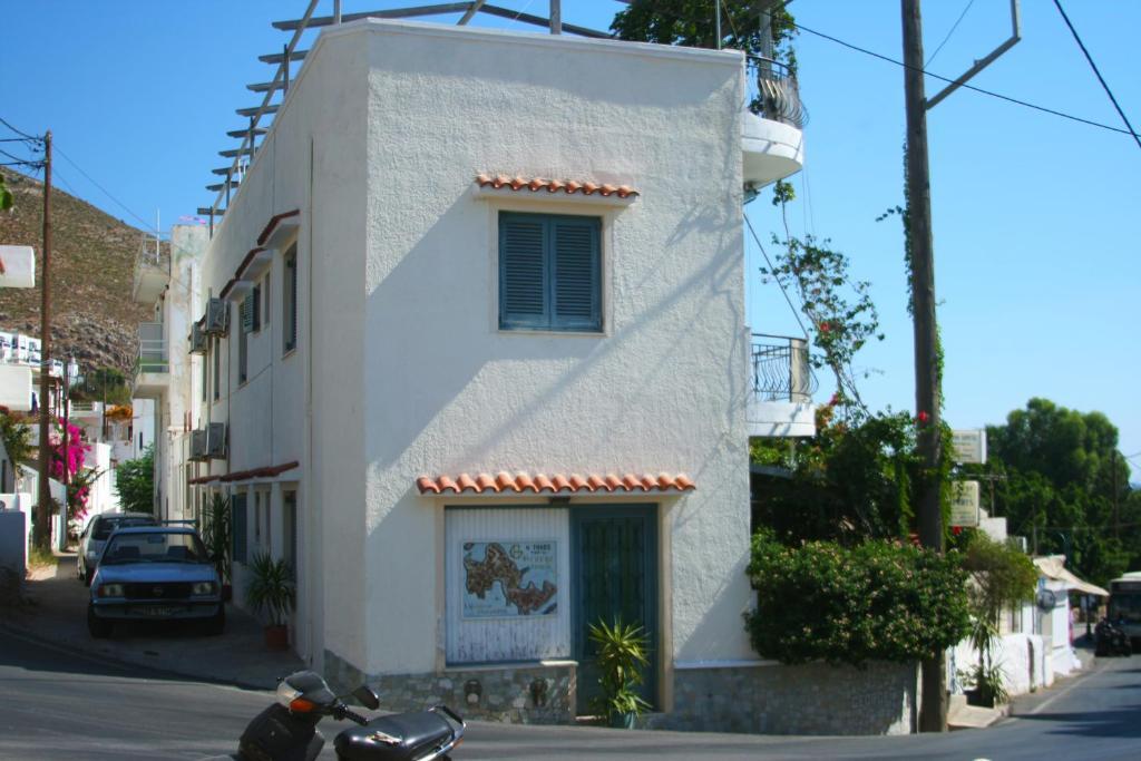 George Apartment